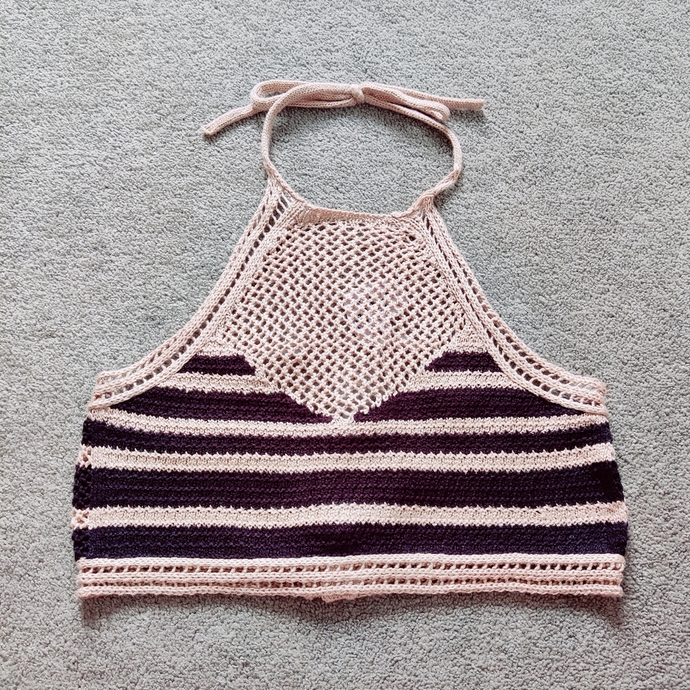 Love Knits Women's Halter Neck Crochet Cropped Tank Size XL NEW Resortwear Beach